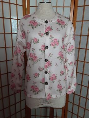 NWOT Floral Sweatshirt